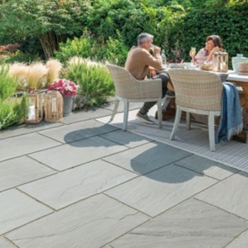Natural Sandstone Silver Grey Patio Pack 15.3M2