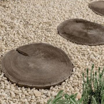 Bradstone Wood Stepping Stone Antique Brown (Random Sizes)