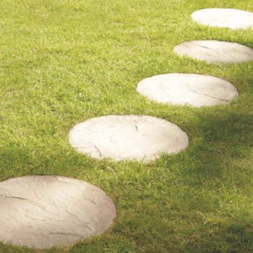 Bradstone Round Stepping Stone 400mm Cream Blend