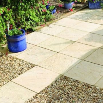 Bradstone Edale 450 x 450 x 32mm Cream Paving Slab