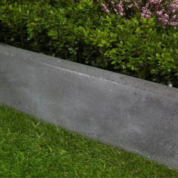 Bradstone Dark Grey Round Top Edging (DG) 600 x 50 x 150