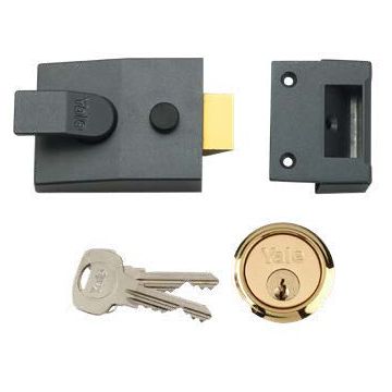 Yale P89 Deadlocking Nightlatch (P-89-CH-CH-60)