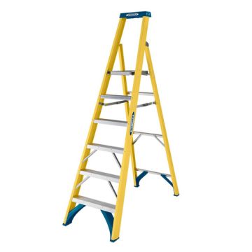Werner Fibreglass Platform Stepladder - 6 Tread 