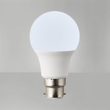 Jegs LED GLS BC 8w 806LM Warm White Bulb